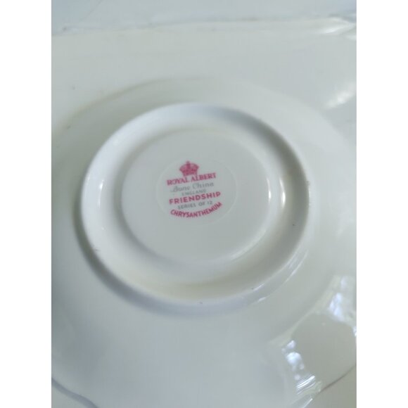 Royal Albert Tea Lyric Shape Cup & Saucer Friendship Series "Chrysanthemum" - Picture 11 of 13